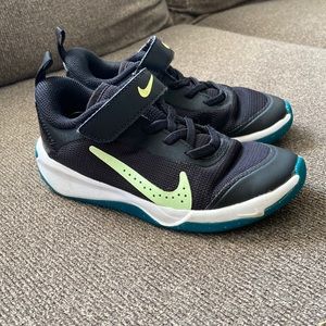 Nike boys shoes